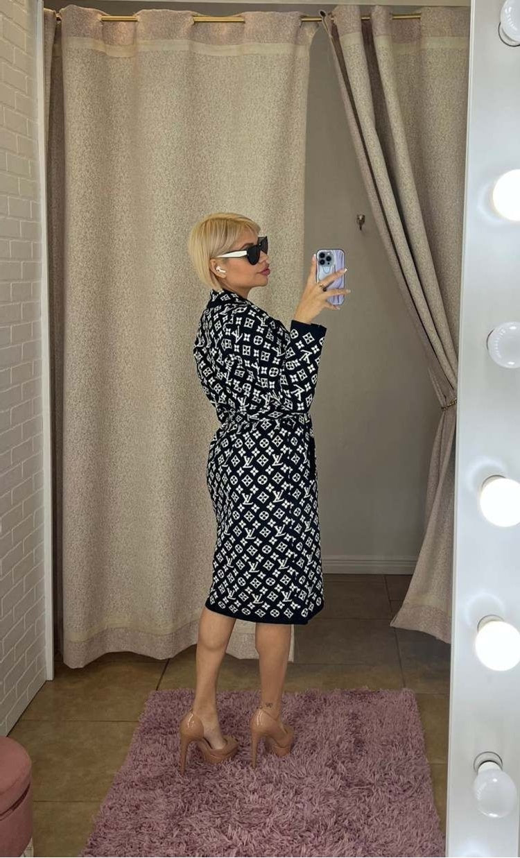 Louis Vuitton Monogram Knit Belted Coatigan – Black & White LV Statement Coat