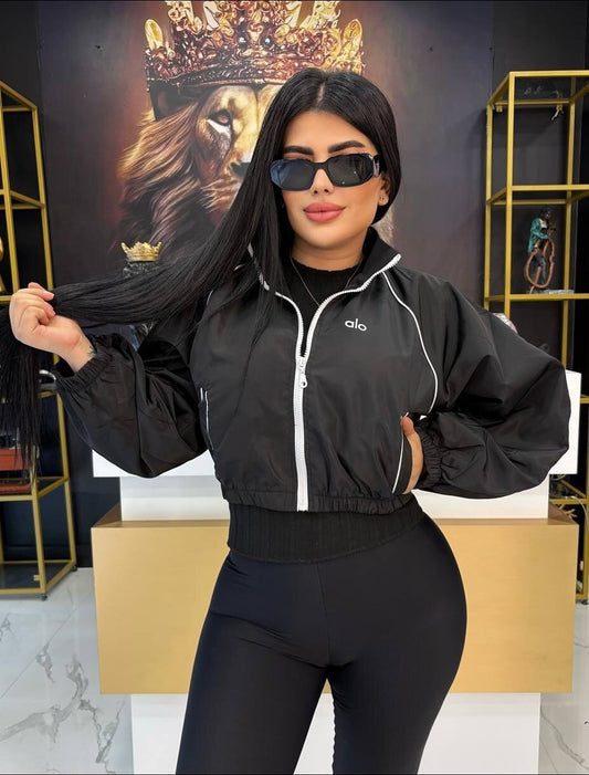 ALO Cropped Windbreaker Jacket – Lightweight Zip-Up